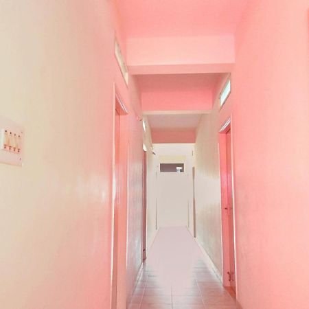 Super Hotel O Shree Mookambika Guest House Near Sri Someshwara Swami Temple Bangalore Exteriör bild